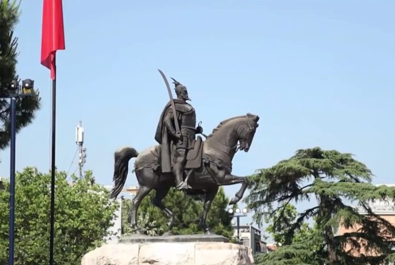 Shqipëria, ndër më të prekurat në Europë nga rënia e lindjeve dhe popullsisë