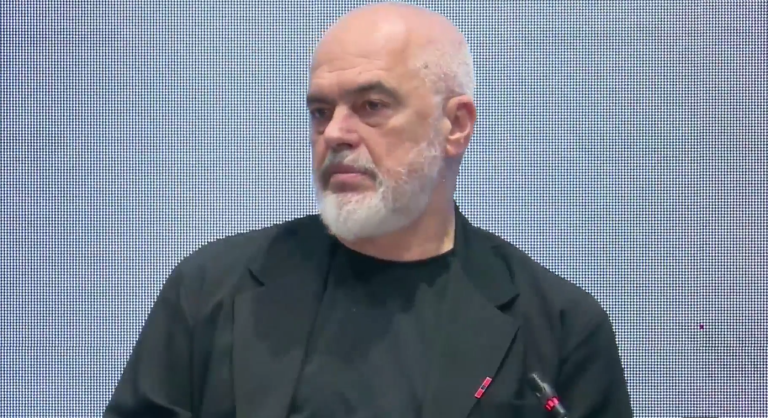 Rama: Nëse do të ishim lavatriçe parash të pista, nuk do të mbyllnim kapituj me Bashkimin Europian