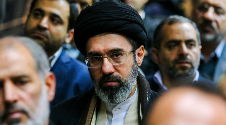 Udhëheqësi i ri suprem i Iranit betohet për hakmarrje: Do të paguajnë për gjakun e babait tim