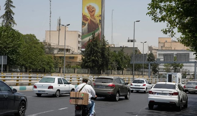 Lufta SHBA-Iran në natën e 11-të, SHBA godet objektiva ushtarake iraniane, teksa Pakistani tenton diplomacinë