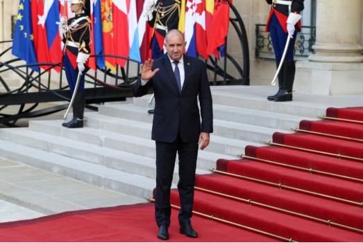 Kryeministri Radev nga Parisi: Bullgaria nuk është pjesë e Samitit të Koalicionit të Vullnetmirëve për Ukrainën