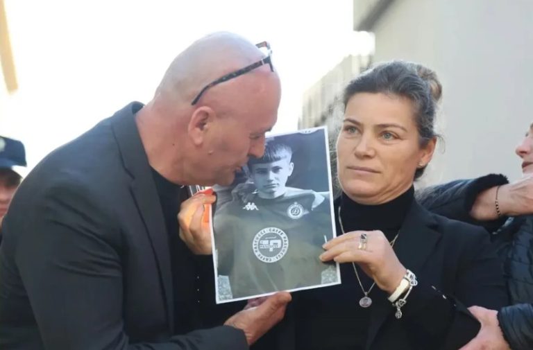 “Prindërit të ndihen të lehtësuar për sigurinë e fëmijëve në shkolla”, familja Cani reagon për deklaratën e kryeministrit