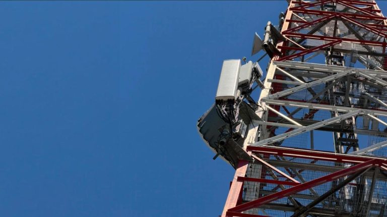 Vodafone trials mobile mast powered with an AI brain, and a robotic arm