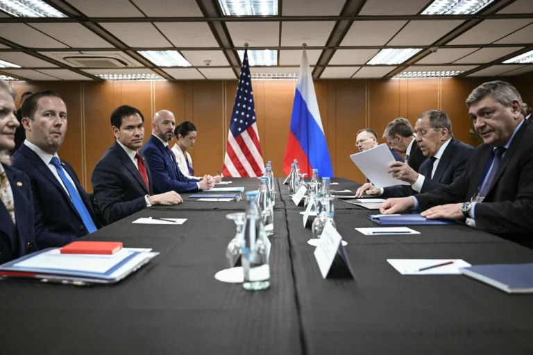 Rubio takon homologun rus Sergey Lavrov, diskutohen marrëdhëniet dypalëshe dhe lufta në Ukrainë