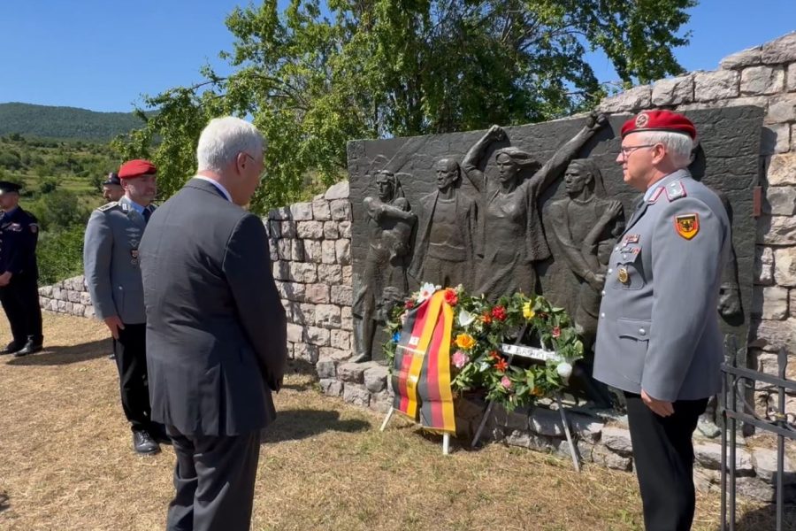 Borova kujton një nga masakrat më të rënda të Luftës së Dytë Botërore