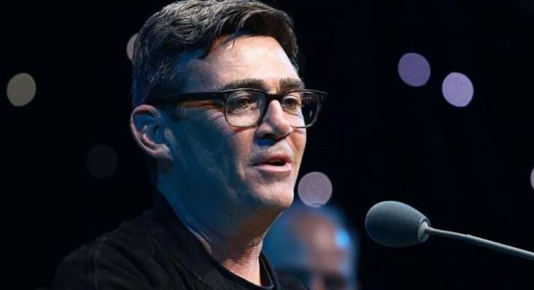 Burnham pritet të jetë kryeministri i ardhshëm i Britanisë, 322 deputetë laburistë e mbështesin në nominimin e parë