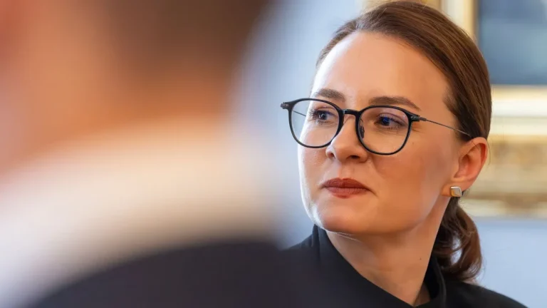 Kryeministrja e Ukrainës, Yulia Svyrydenko paraqiti në Parlament dorëheqjen e saj