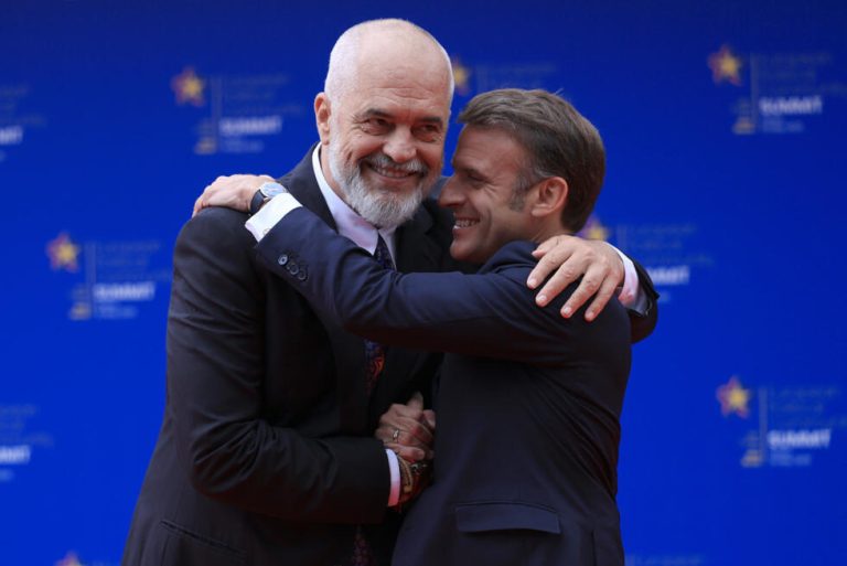 Macron fton Ramën në Paris, kryeministri do të marrë pjesë në Samitin e Koalicionit të Vullnetarëve për Ukrainën