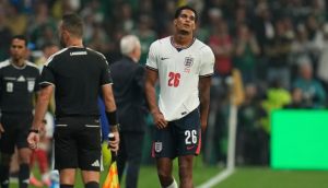 Kartoni i kuq kundër Meksikës, Jarell Quansah pezullohet për dy ndeshje në Kupën e Botës