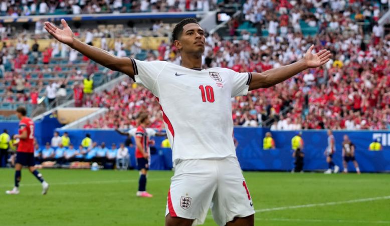 FIFA e qartë: Anglia fitoi pastër, goli i Bellingham është i rregullt (VIDEO)