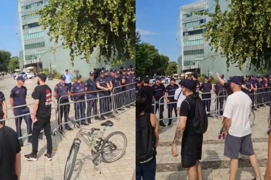 Protesta jashtë Kuvendit, policia merr masa dhe blindon Parlamentin (VIDEO)