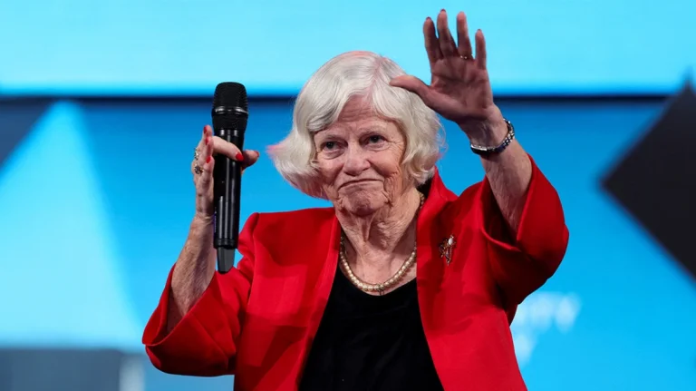 Vrasja e ish-ministres Ann Widdecombe, policia britanike liron të dyshuarin 26-vjeçar
