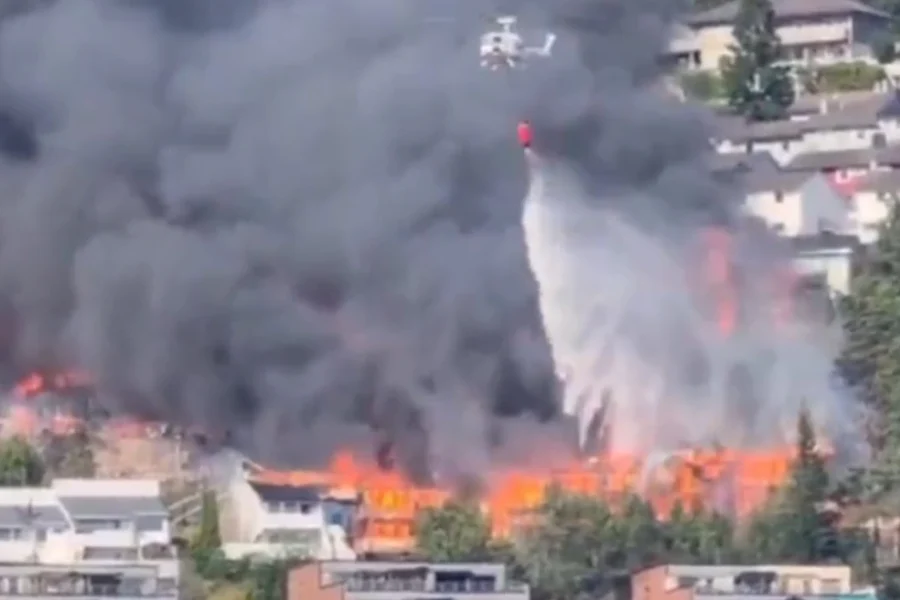 Zjarr masiv në Norvegji, digjen 50 banesa (VIDEO)