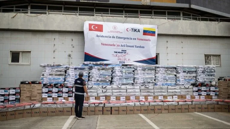 Turqia dërgon 30 ton ndihma humanitare në Venezuelë
