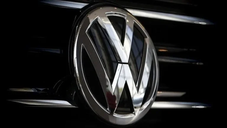 Volkswagen planifikon mbylljen e fabrikave në Gjermani