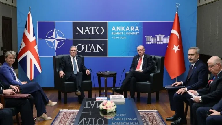 Presidenti turk takon kryeministrin britanik në Ankara për bisedime