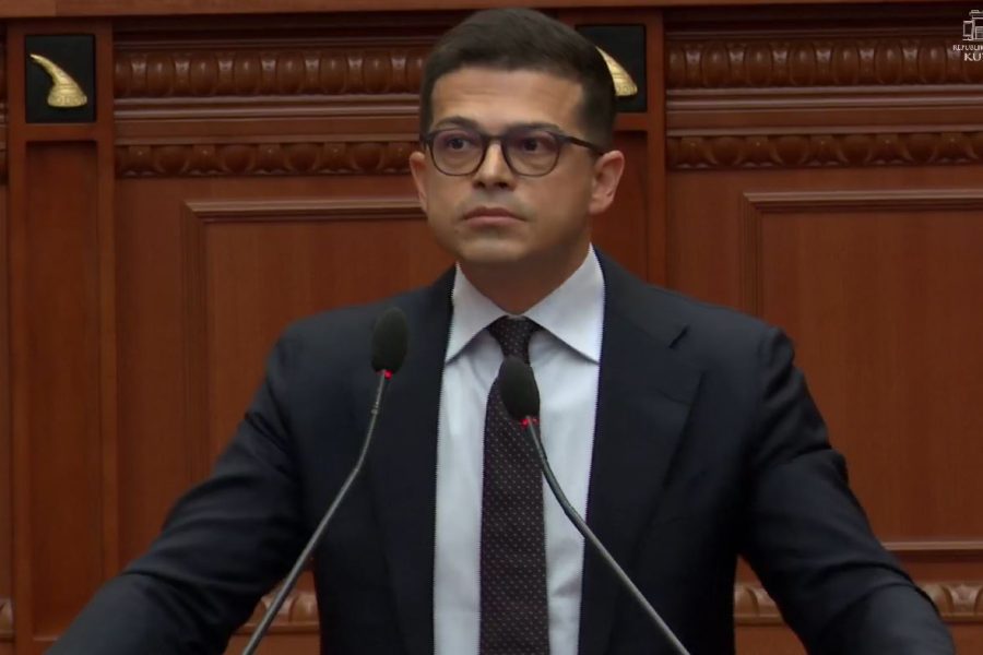 Vengu: KQZ të forcojë transparencën dhe kontrollin mbi financimin e partive politike